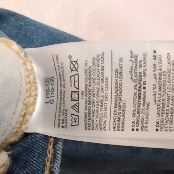 Old Navy Medium Light Wash Skinny Jean Size Large 10-12 - Picture 5 of 5